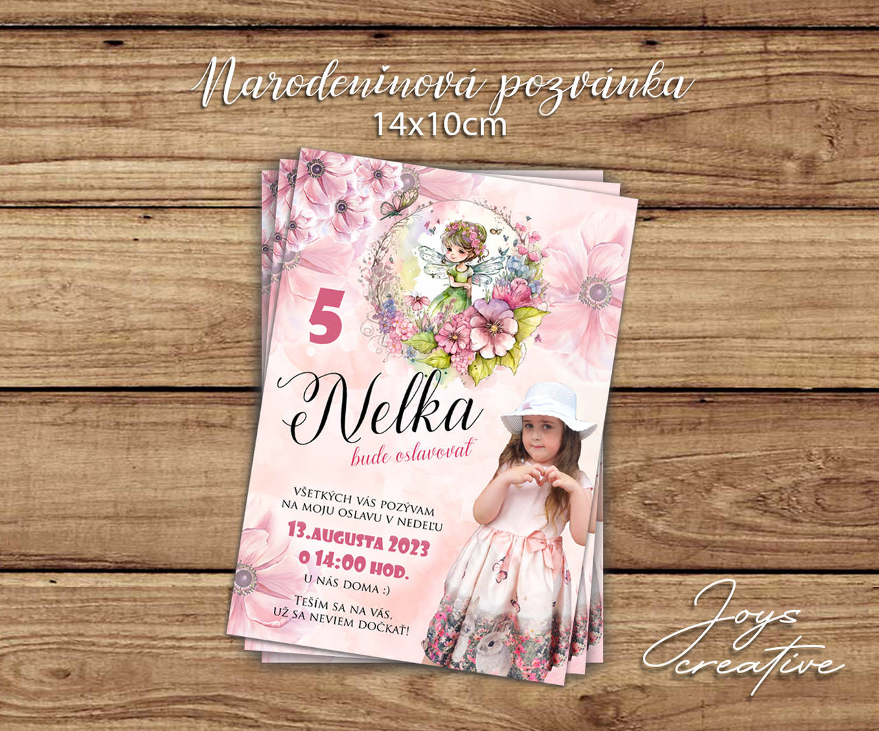 Pozvánka na narodeniny s vílou a fotkou, ružová s kvetinami