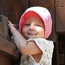 Detské čiapky - Letný detský čepček kvietky na ružovej - 15759016_