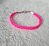 Náramky - Ružový pletený náramok - 15759946_