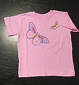 Topy, tričká, tielka - detské tričko - motýliky - 15760239_