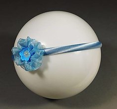 Ozdoby do vlasov - Čelenka detská saténová - kvet zo stuhy  (modrá 176) - 15764258_