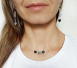 Náhrdelníky - náhrdelník s hematitovými srdiečkami / Ag 925 - 15767996_