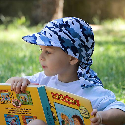 Letný detský šilt maskáč modrý menší vzor
