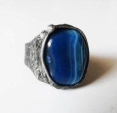 Prstene - Masívny cínovaný prsteň s liečivým kameňom achátom - 15770559_