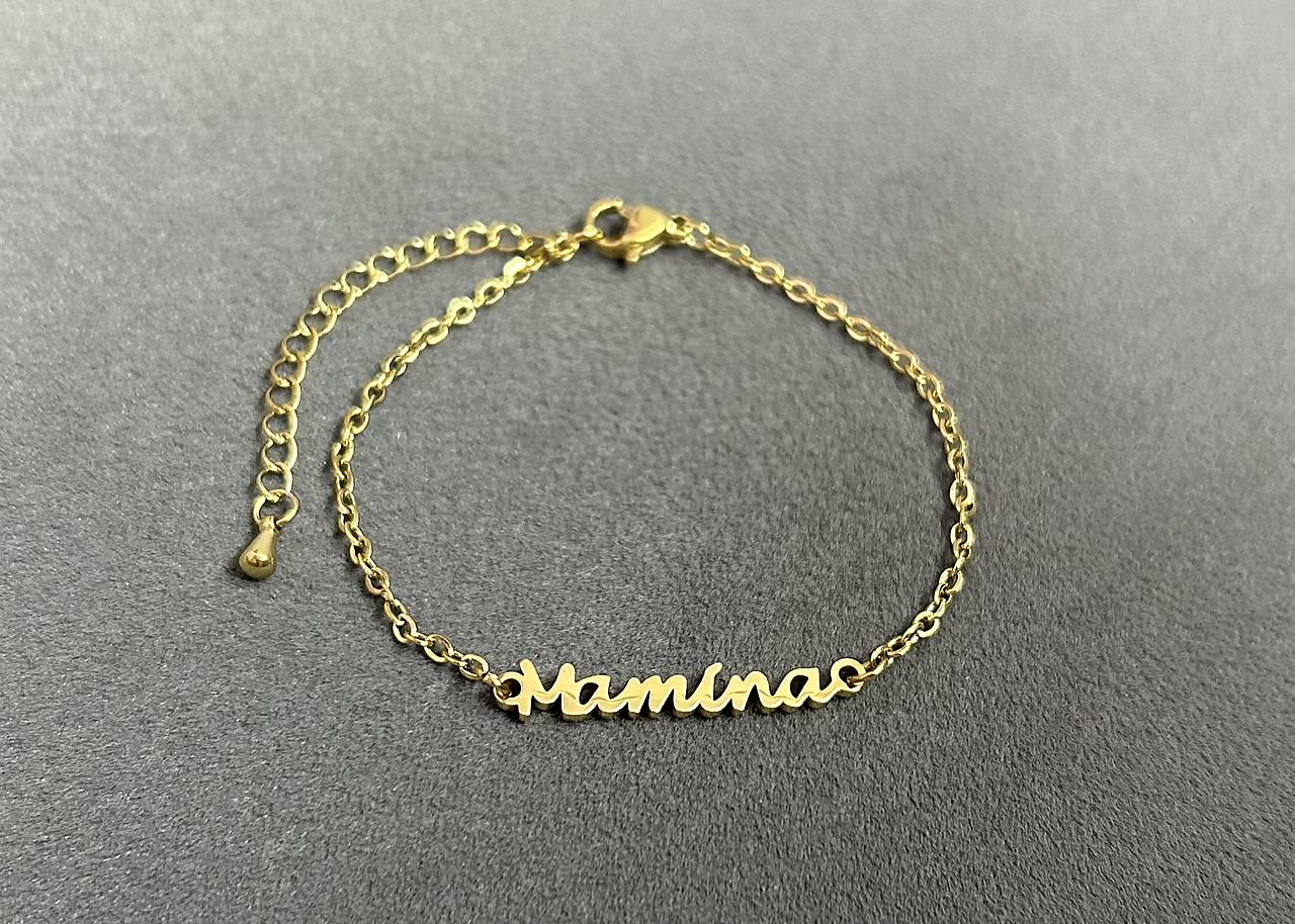 Elegantný náramok “Mamina” z chirurgickej ocele