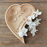 Prstene - Drevený podnos na obrúčky - 15777237_