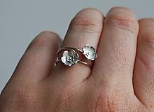 Prstene - Strieborný prsteň margarétka - 15779023_
