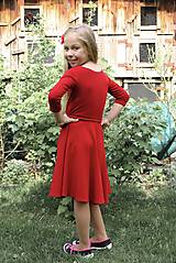 Detské oblečenie - Dievčenské červené bambusové šaty Karlkulka - 15782198_