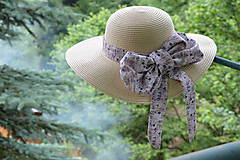 Čiapky, čelenky, klobúky - Dámsky  klobúk  s romantickou mašlou - 15782517_