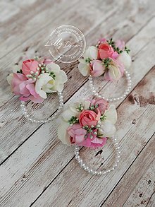 Svadobné pierka - Svadobný kvetinový náramok pre družičky ružový - 15784201_