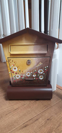 Nádoby - Malá poštová schránka celomaľovaná - 15784545_