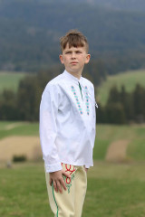 Blúzky a košele - Chlapčenská ľudová vyšívaná košeľa Miško - 15786008_
