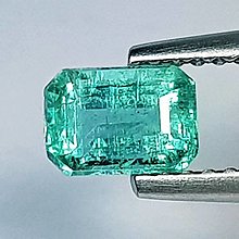 Minerály - Smaragd prirodny - 15788379_