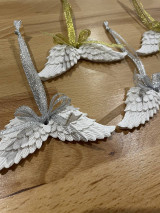 Sochy - Ručne odlievané anjelské krídla - 15787664_