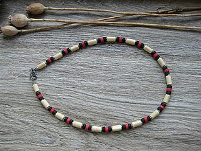 Pánske šperky - Pánsky náhrdelník okolo krku drevený - chirurgická oceľ (čierno červený, č. 3740) - 15788668_
