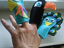 Hračky - Páv, tukan a papagáj-prstové bábky - 15790658_