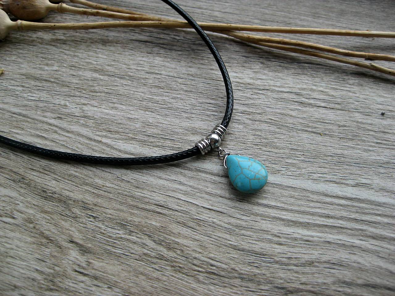 Náhrdelník s tyrkenitovou slzou - chirurgická oceľ oceľ, č. 3746