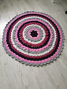 Úžitkový textil - Háčkovaný koberec - 15794083_