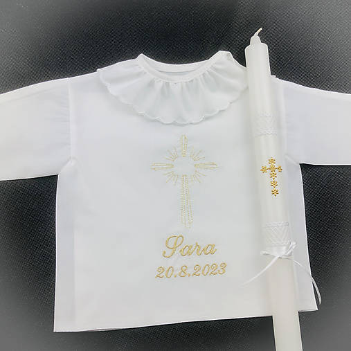 Košieľka na krst k16 bielo zlatá a sviečka na krst zlatý krížik s bielou