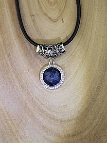 Náhrdelníky - lapis lazuli prívesok - 15796510_