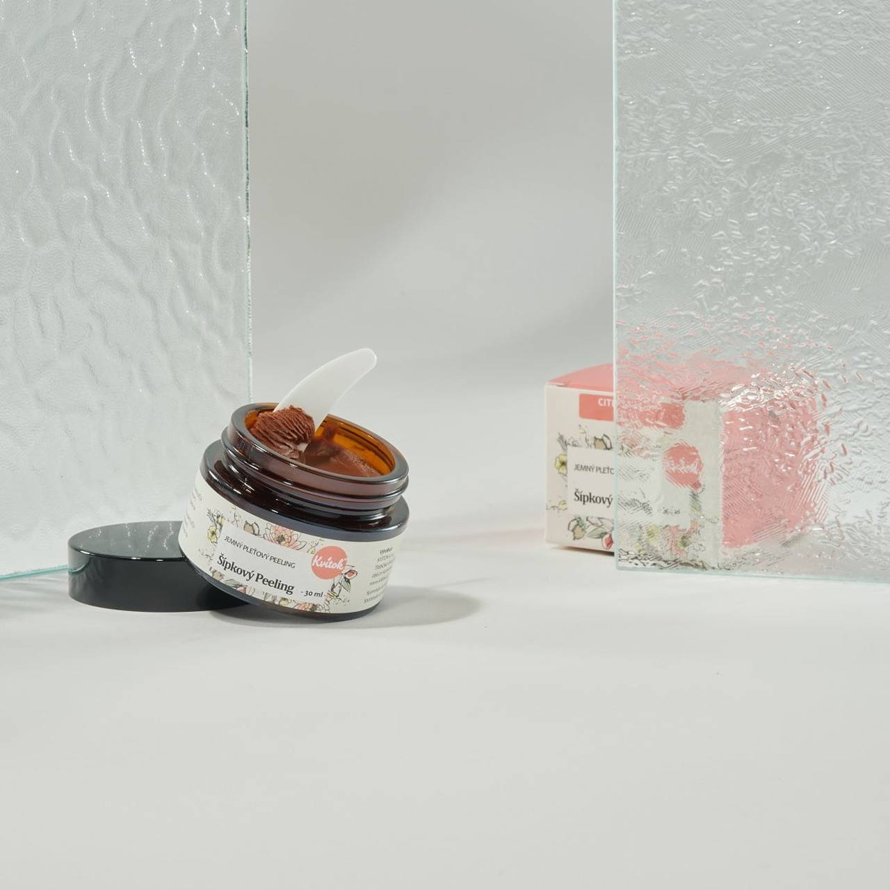 Šípkový Peeling Kvitok pre Suchú/Citlivú Pleť 30 ml