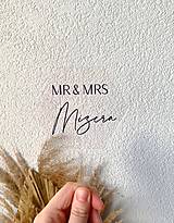 Dekorácie - Personalizovaný svadobný zápich - Mr a Mrs - 15803065_