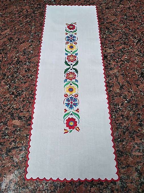 Úžitkový textil - Ručne vyšívaná dečka PS47 obdĺžnik  90 x 30 cm - 15805336_
