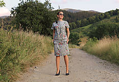 Šaty - Dvojdielne úpletové šaty šedé kvetinové - 15804763_