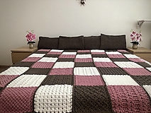 Úžitkový textil - Prehoz na posteľ 200x160cm z Alize Puffy Fine bielo-hnedo-ružová - 15805049_