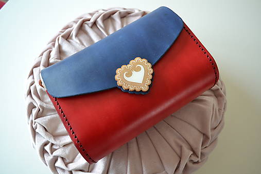 Kožená kabelka Zuzička červeno-modrá (Červená s modrou chlopňou)