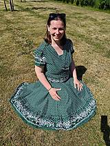 Šaty - Folklórne šaty na sedliacku veselicu s kvetmi zelené - 15806919_