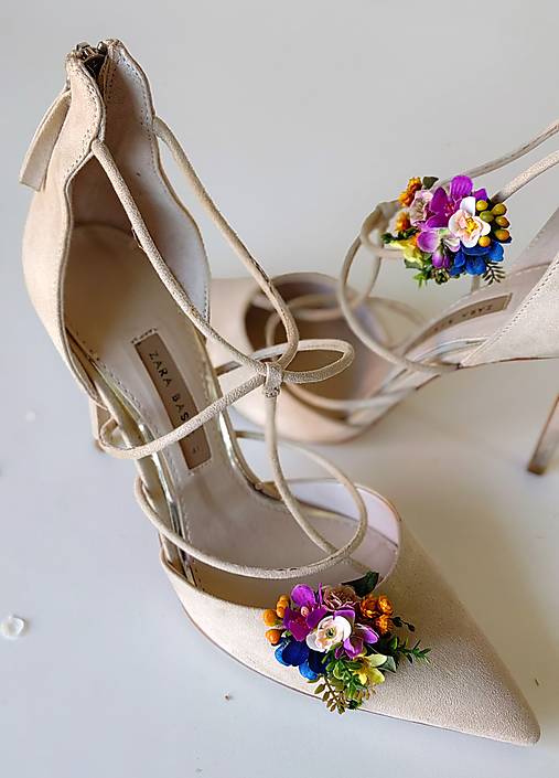 Kvetinové klipy na topánky "stmievanie plné slnka"