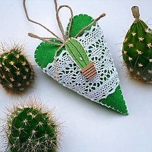 Dekorácie - Filcové srdiečka s kaktusom (III.) - 15812571_