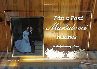 Darčeky pre svadobčanov - Fotorámik pre novomanželov osvetlený - 15813642_
