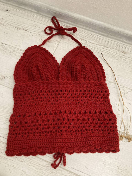 Topy, tričká, tielka - háčkovaný TOP /croptop/ pre slečny a dámy - 15814202_