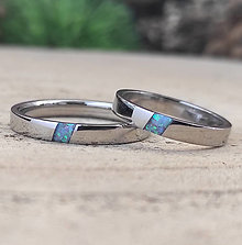 Prstene - Snubné oceľové prstene s modrým opálom - 15816168_