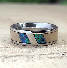 Prstene - Oceľový prsteň s brezou a opálom - 15816274_