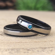 Prstene - Snubné prstene s oceľou a modrým opálom - 15816282_