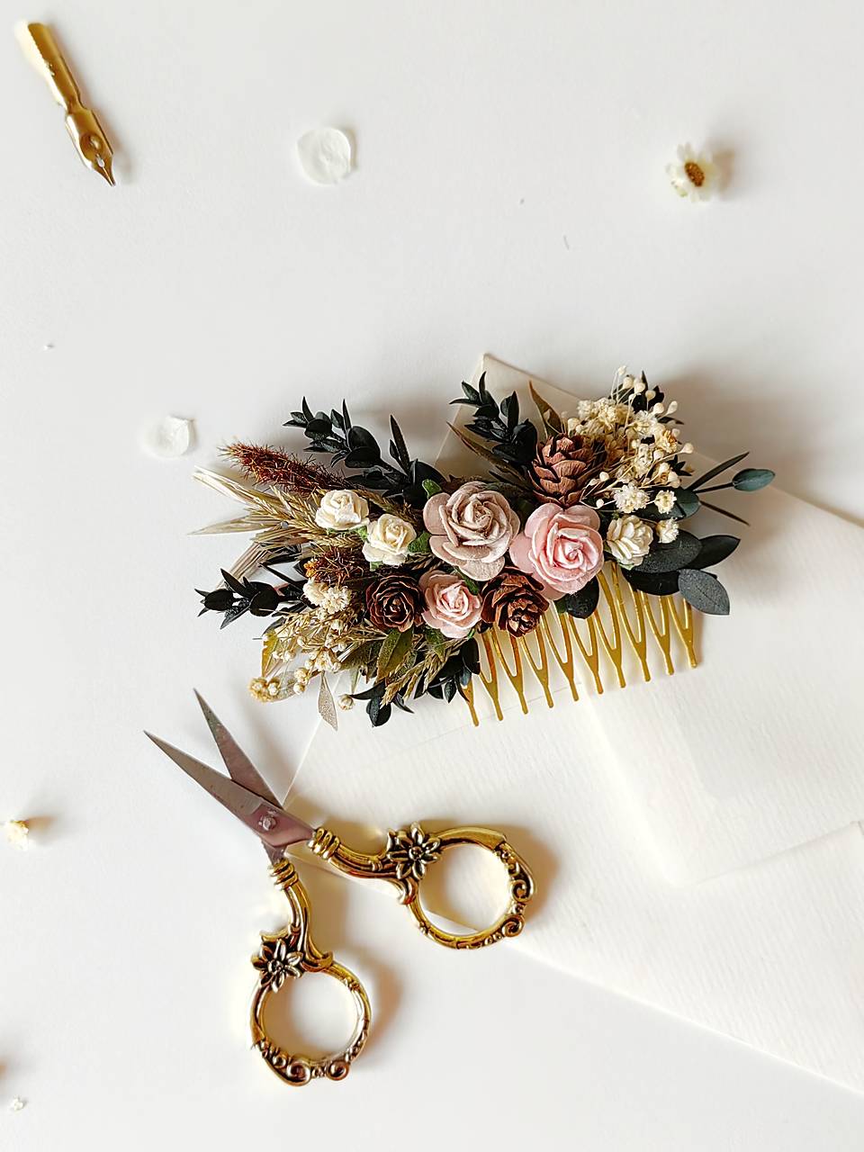 Kvetinový hrebienok "lesný vánok"  - dve veľkosti  (Väčší hrebienok)