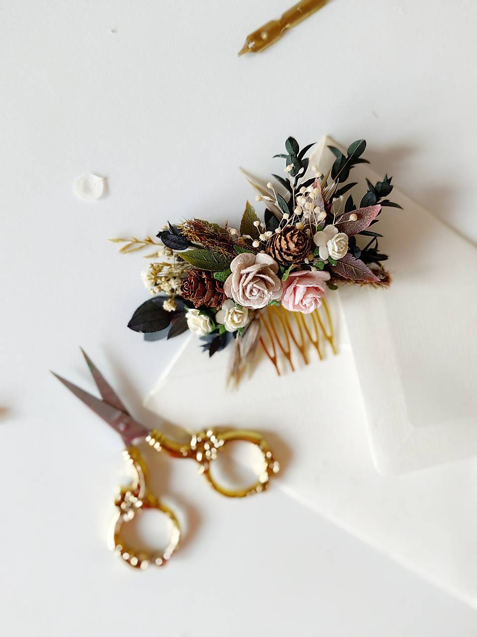 Kvetinový hrebienok "lesný vánok"  - dve veľkosti  (Menší hrebienok)