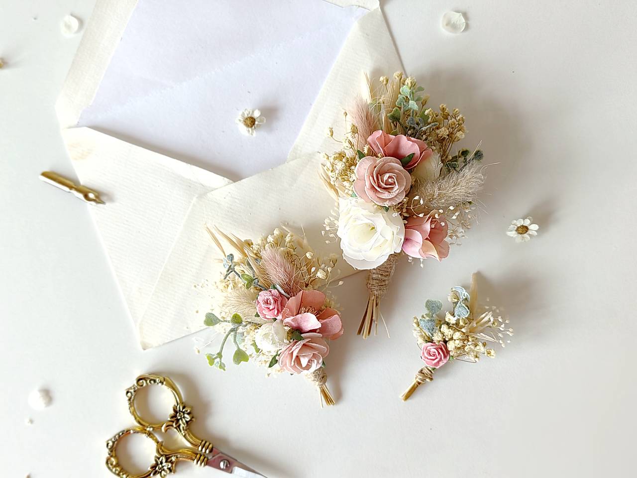 Svadobné pierka "sladkosť bozkov" 