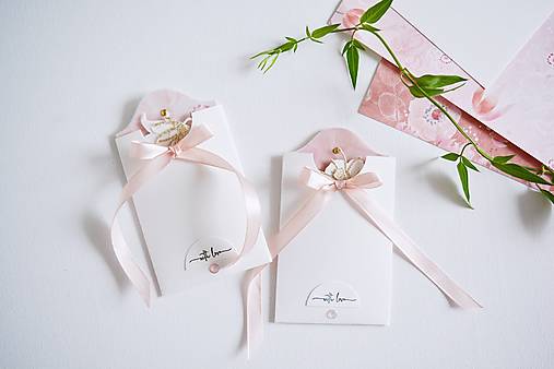 Papiernictvo - Narodeninová kartička - zlaté kvety - 15820788_