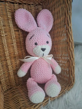 Hračky - Háčkovaný ružový zajačik - 15824101_