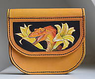 Pánske tašky - Kožená kapsa na opasok s raptorom a ľaliami - 15826645_