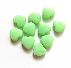 Korálky - Korálky Color "srdce" 11 mm II. trieda - 20 ks (zelená) - 15829882_