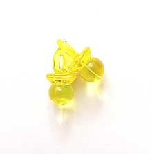 Korálky - Plastový prívesok - cumeľ (žltá) - 15829900_