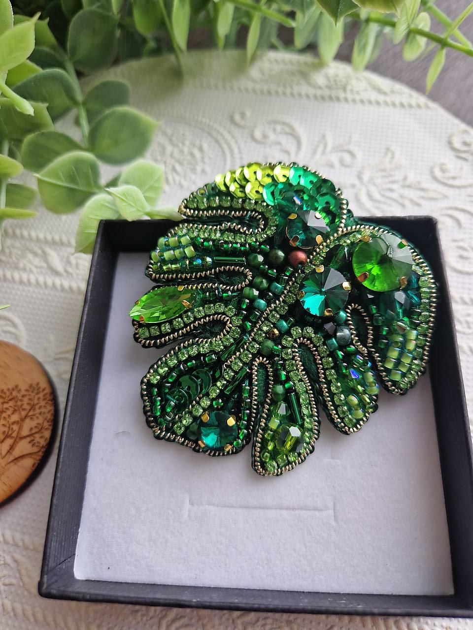 Brošňa Monstera