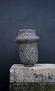 Dekorácie - Váza s povrchom imitujúcim kameň - 15831363_