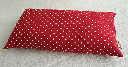 Úžitkový textil - FILKI šupkový vankúš 35 cm (červená s bodkami) - 15831545_