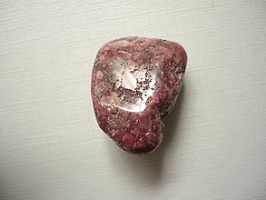 Minerály - Troml. - granát grosulár 27 mm, č.10 - 15834584_